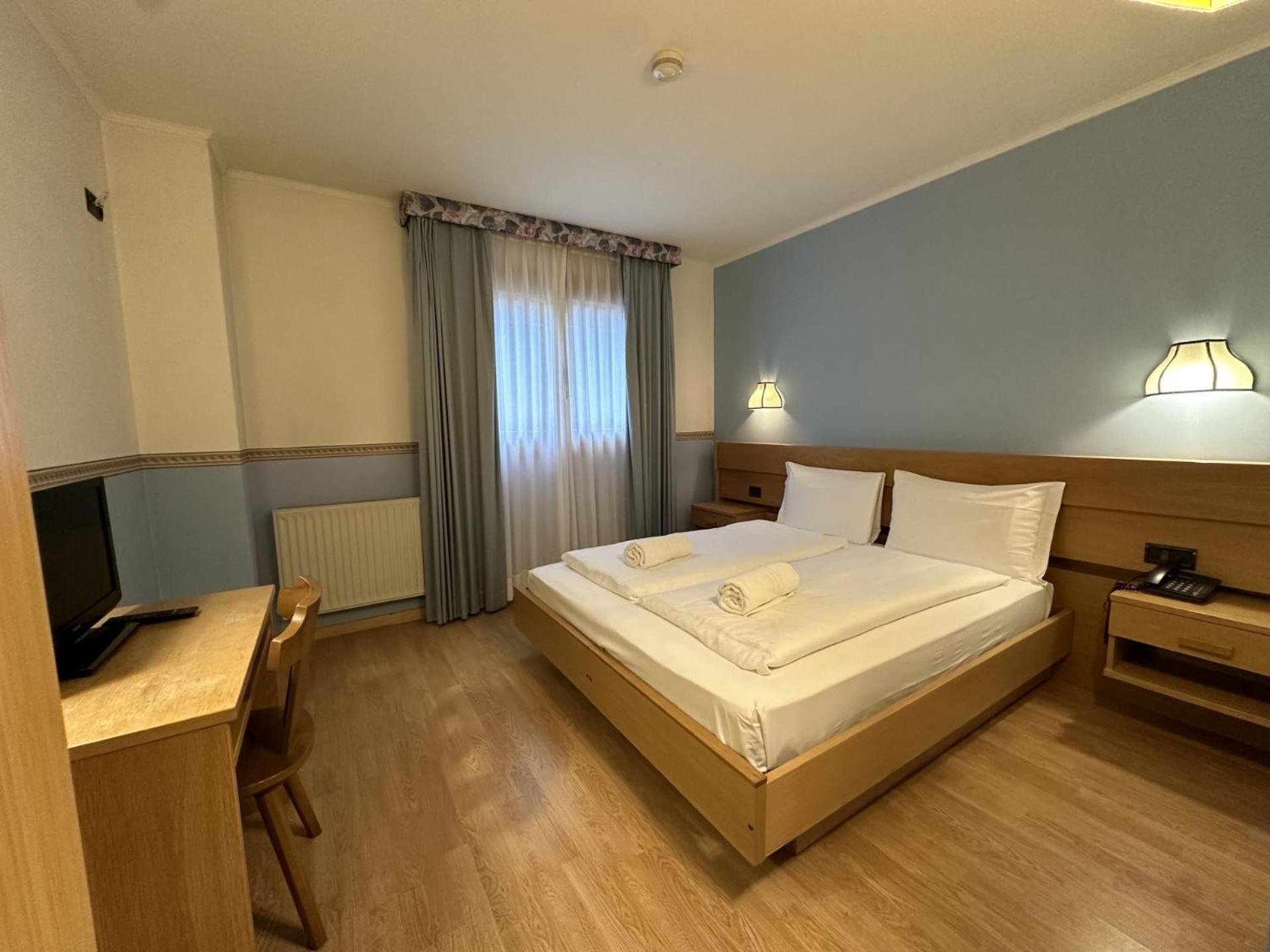 Active Hotel Gran Zebru' Cogolo Luaran gambar