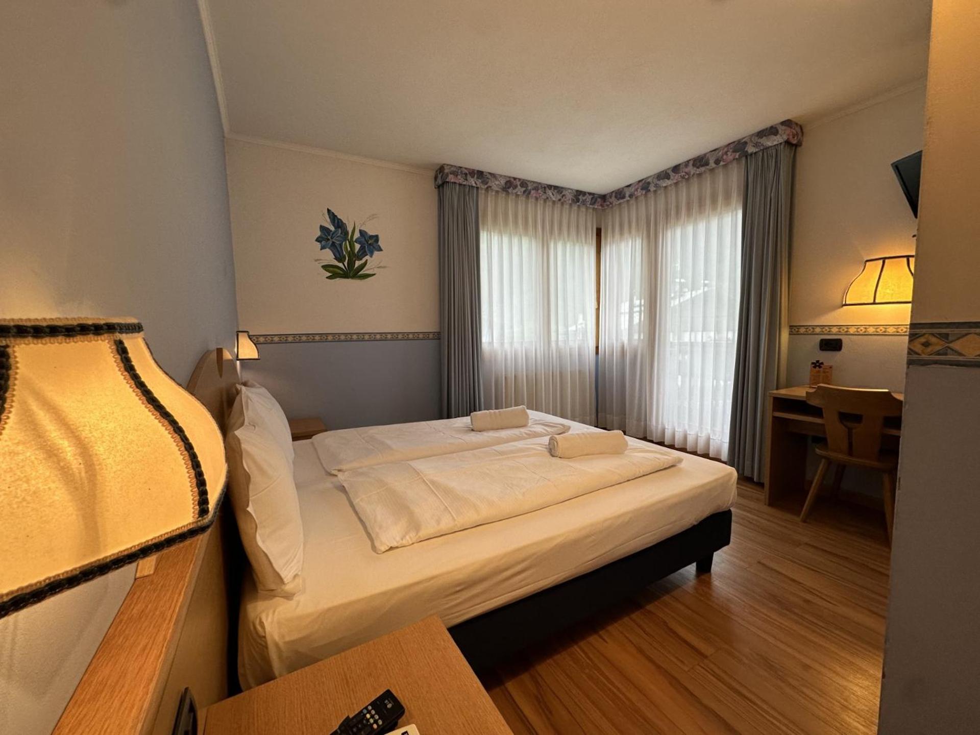 Active Hotel Gran Zebru' Cogolo Luaran gambar